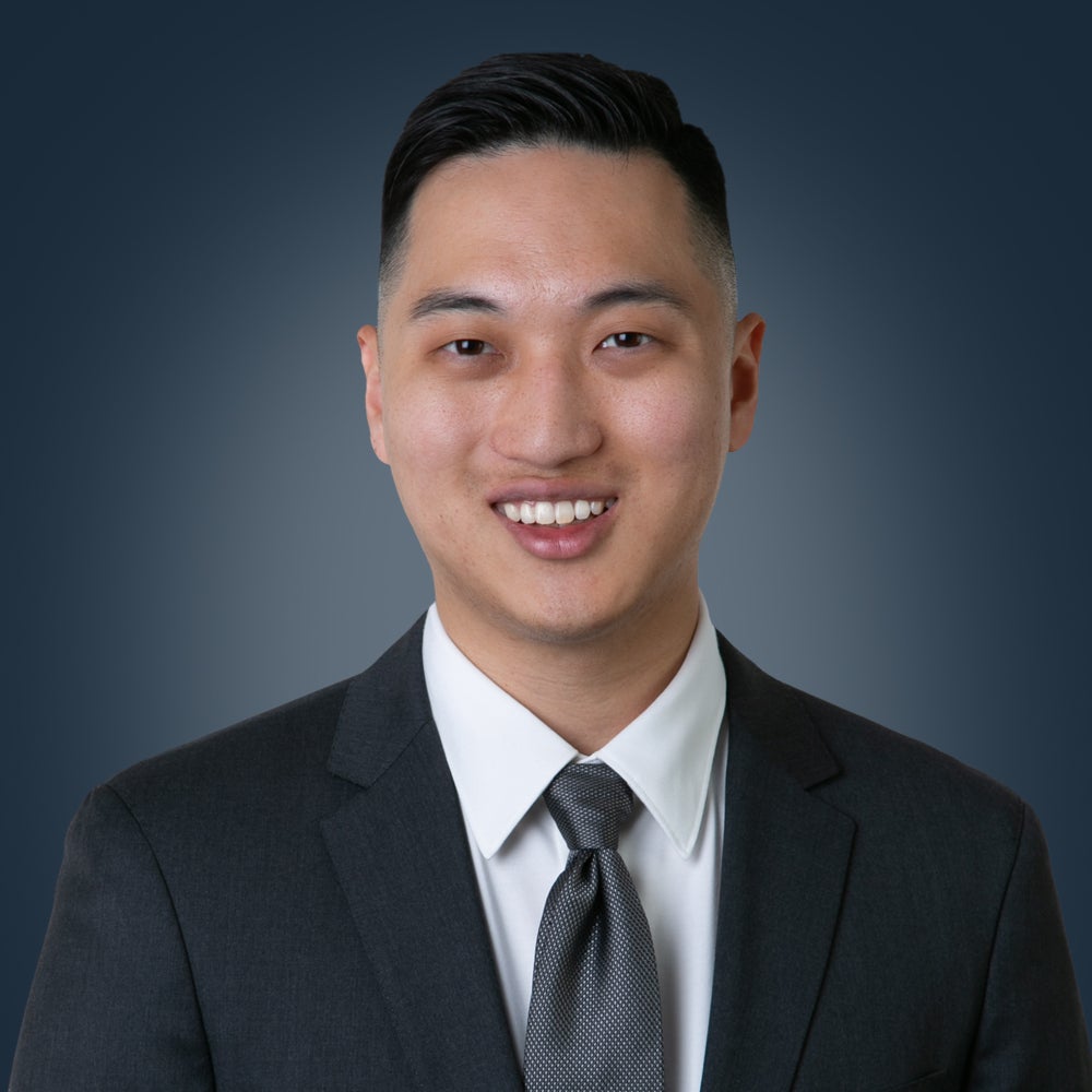 Justin Wang – Costa Mesa – Senior Financial Analyst – Accounting Headshot